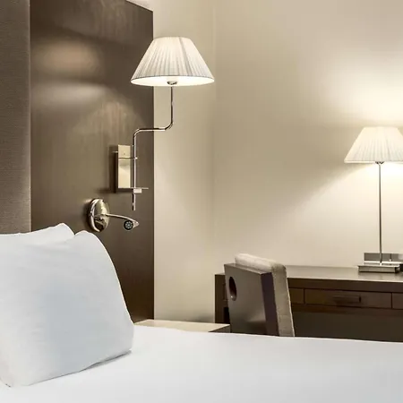 Nh Dona Ines Hotel 4*