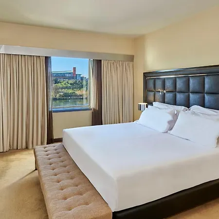 Hotel Nh Dona Ines