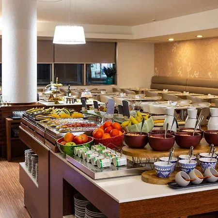 Hotel Nh Dona Ines