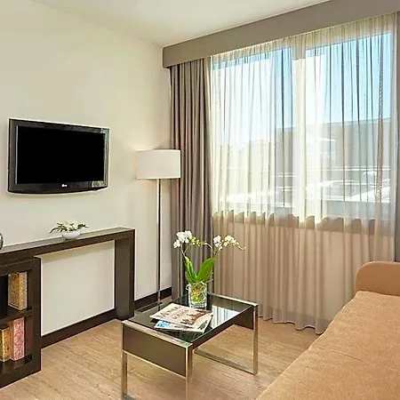 Nh Dona Ines Hotel 4*
