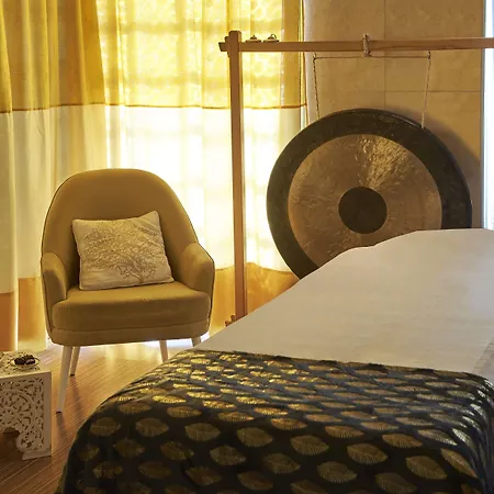 Nh Dona Ines Hotel 4*