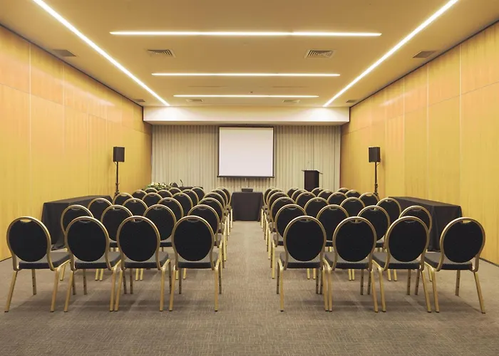 Dona Ines Coimbra&congress Center Hotel 4*