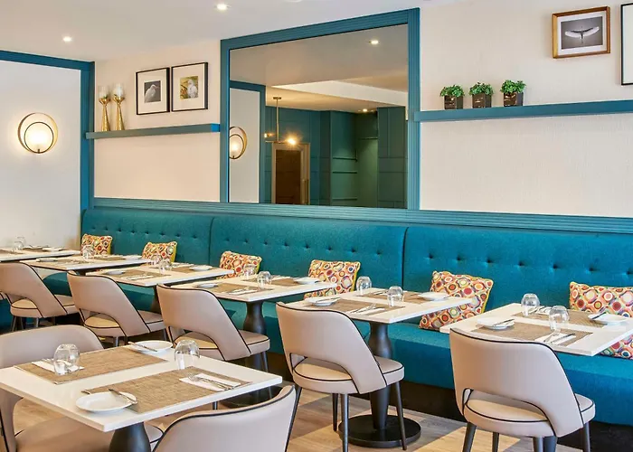 ホテル Nh Dona Ines