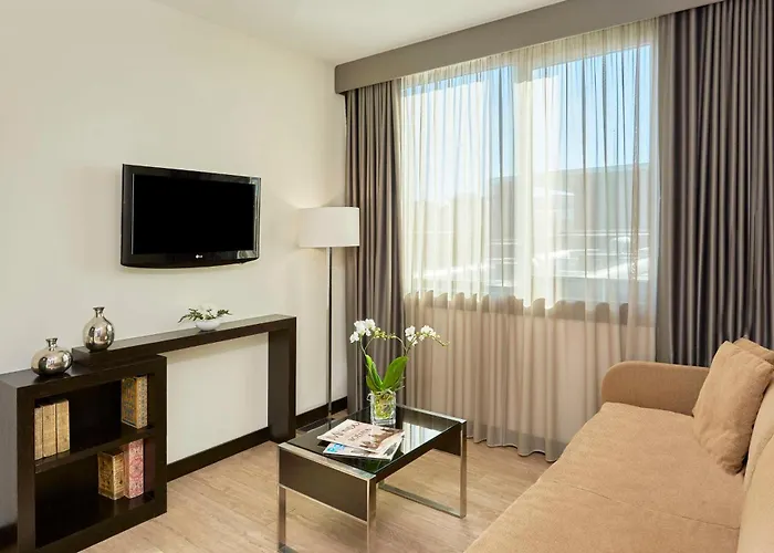 Nh Dona Ines ホテル コインブラ