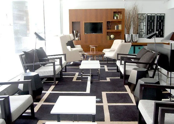 Nh Dona Ines ホテル 4*