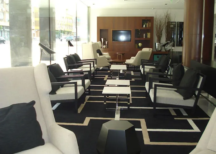 Nh Dona Ines コインブラ